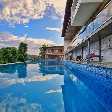 Nexstay Grand Chaliyar Resort Edavanna Exterior foto