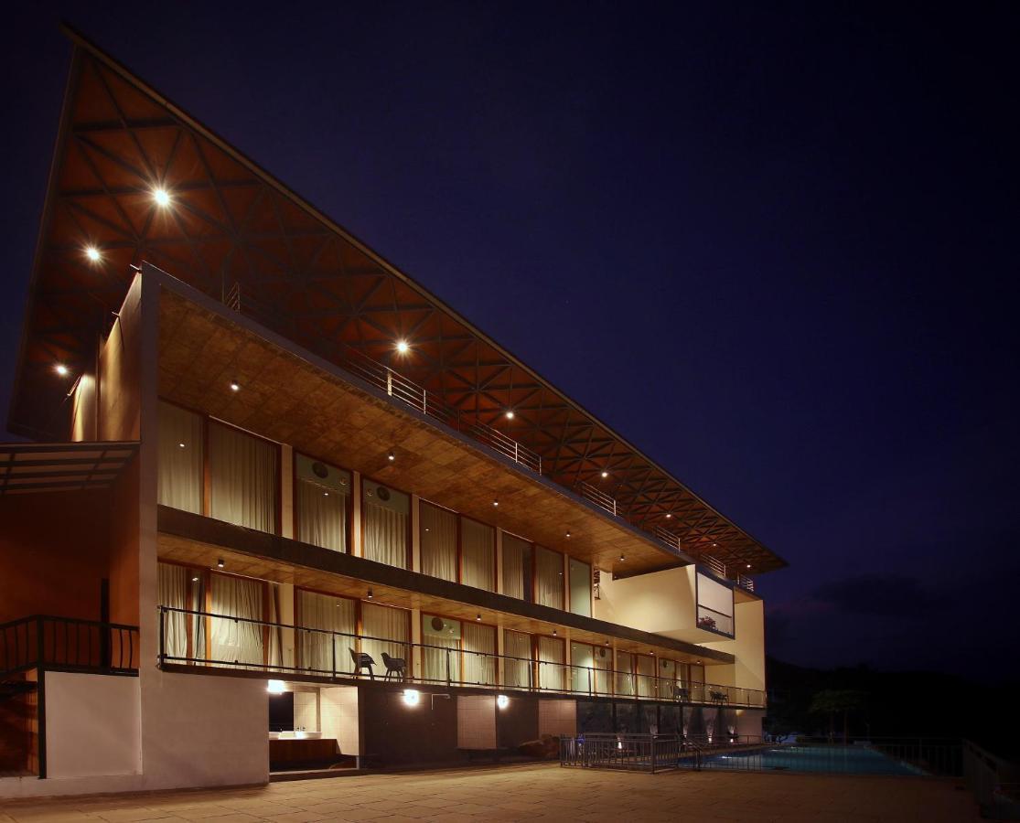Nexstay Grand Chaliyar Resort Edavanna Exterior foto