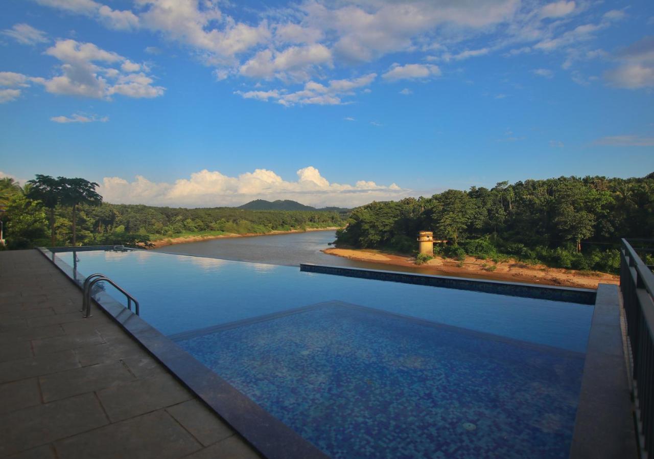 Nexstay Grand Chaliyar Resort Edavanna Exterior foto